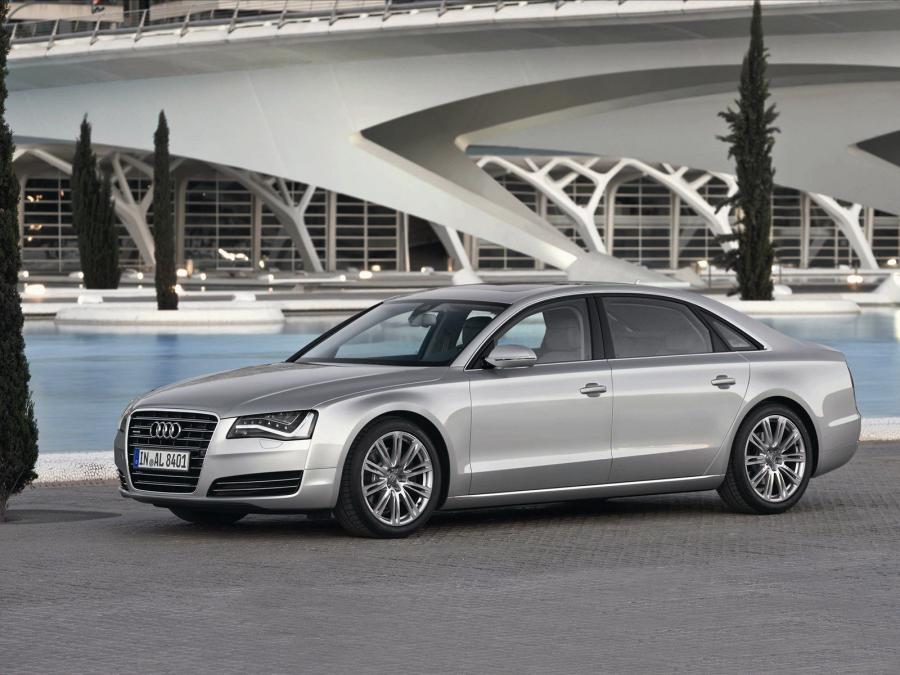  Audi A8 L TFSI Quattro (D4) 2010 года  (WW) (фото 3 из 25)